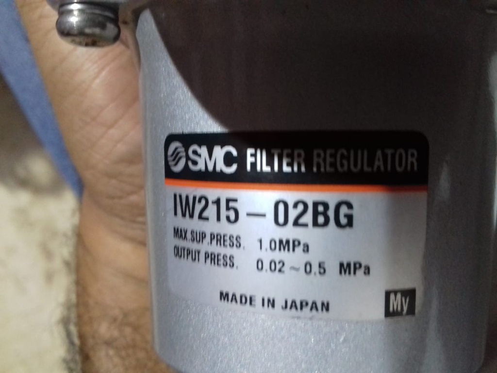 SMC FILTER REGULATOR IW-215-02BG