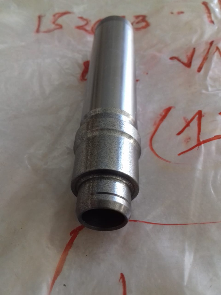 YANMAR EX.VALVE GUIDE S165